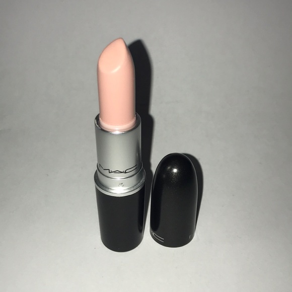 bosom friend lipstick